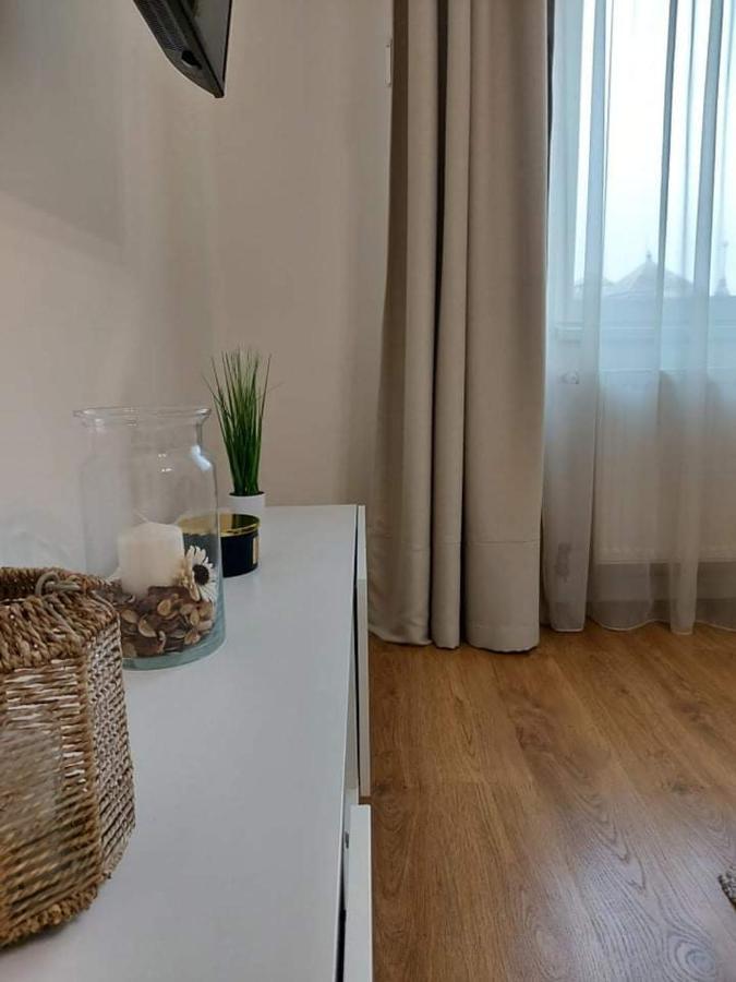 Alfoeldi Palace Apartman デブレツェン エクステリア 写真