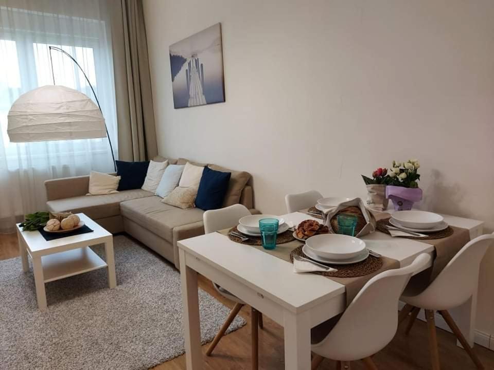 Alfoeldi Palace Apartman デブレツェン エクステリア 写真